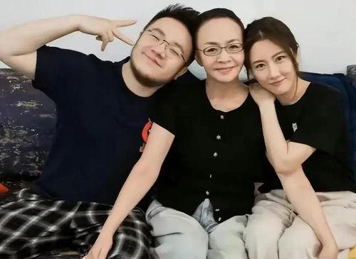 娱乐八卦吃瓜素材图片